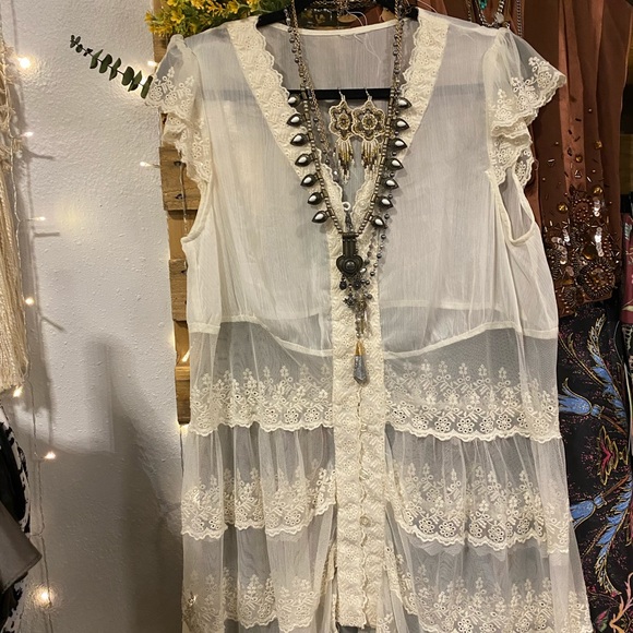 Vintage Tops - Vintage Lace Sheer Tunic, Large, Like New